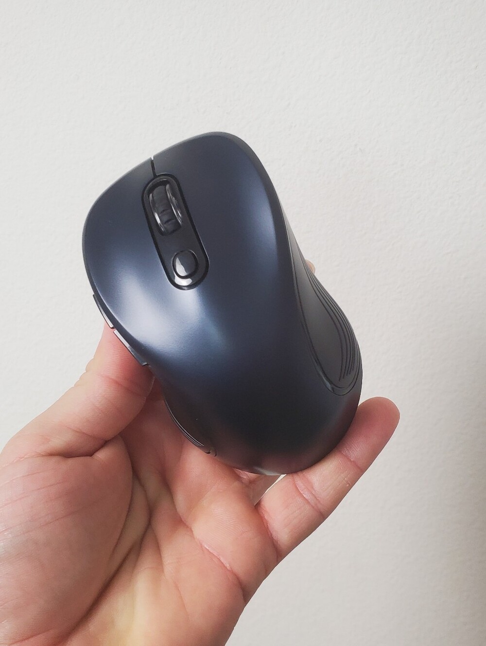 NEW Wireless Mouse Wisfox 2.4g Gray Blue Sleek Design